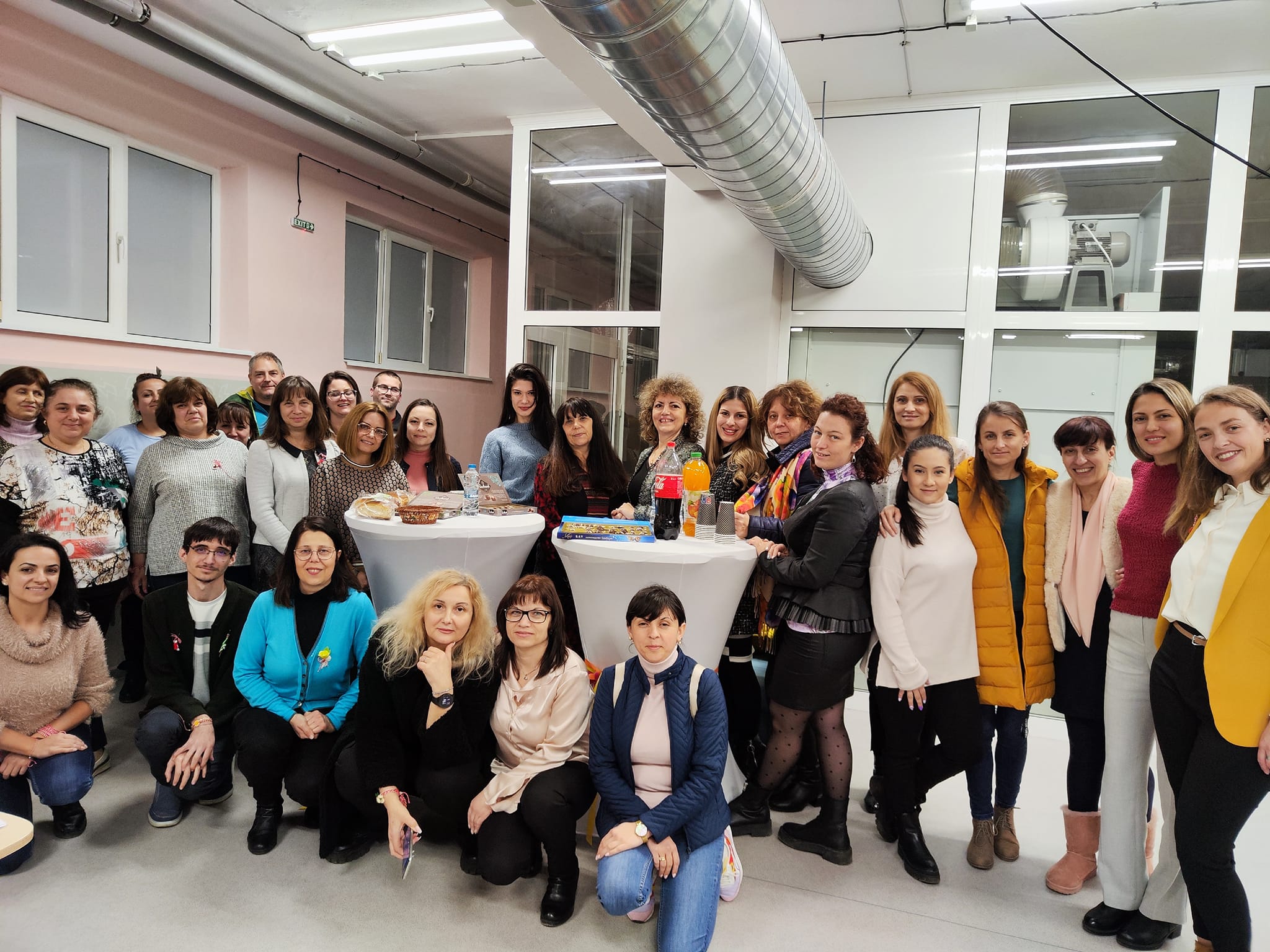 „Иновативната методология и високотехнологичната учебна среда - фактори за развитие на уменията на 21. век“.