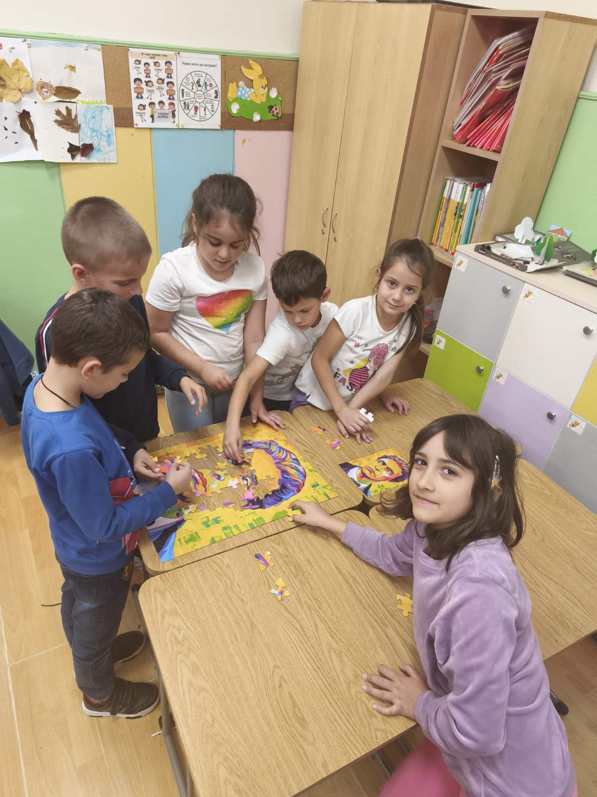 Уроци по родолюбие: 1. В клас отбеляза Деня на народните будители