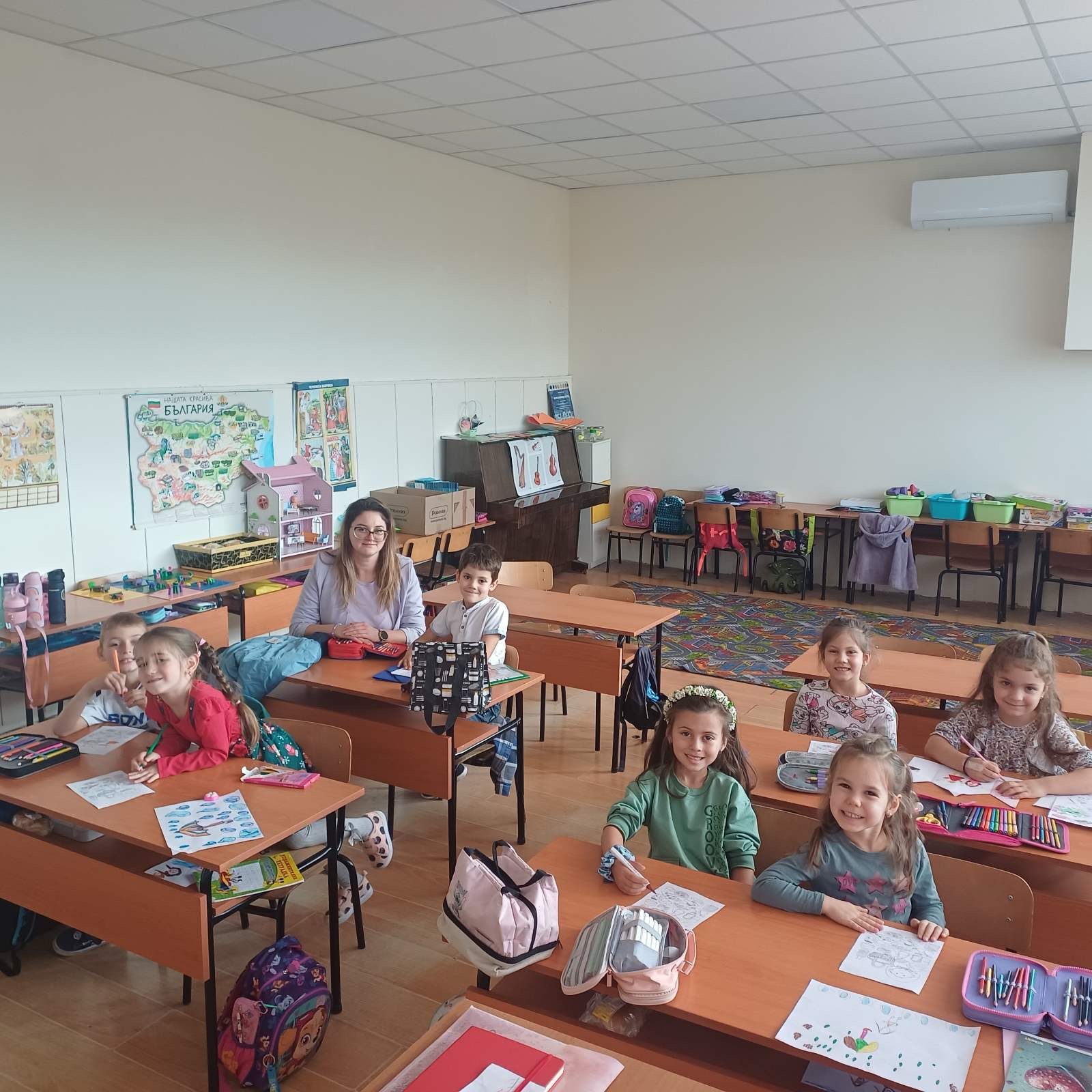 Подготвителните групи се потопиха в класика и създадоха „Кутия на добрината"