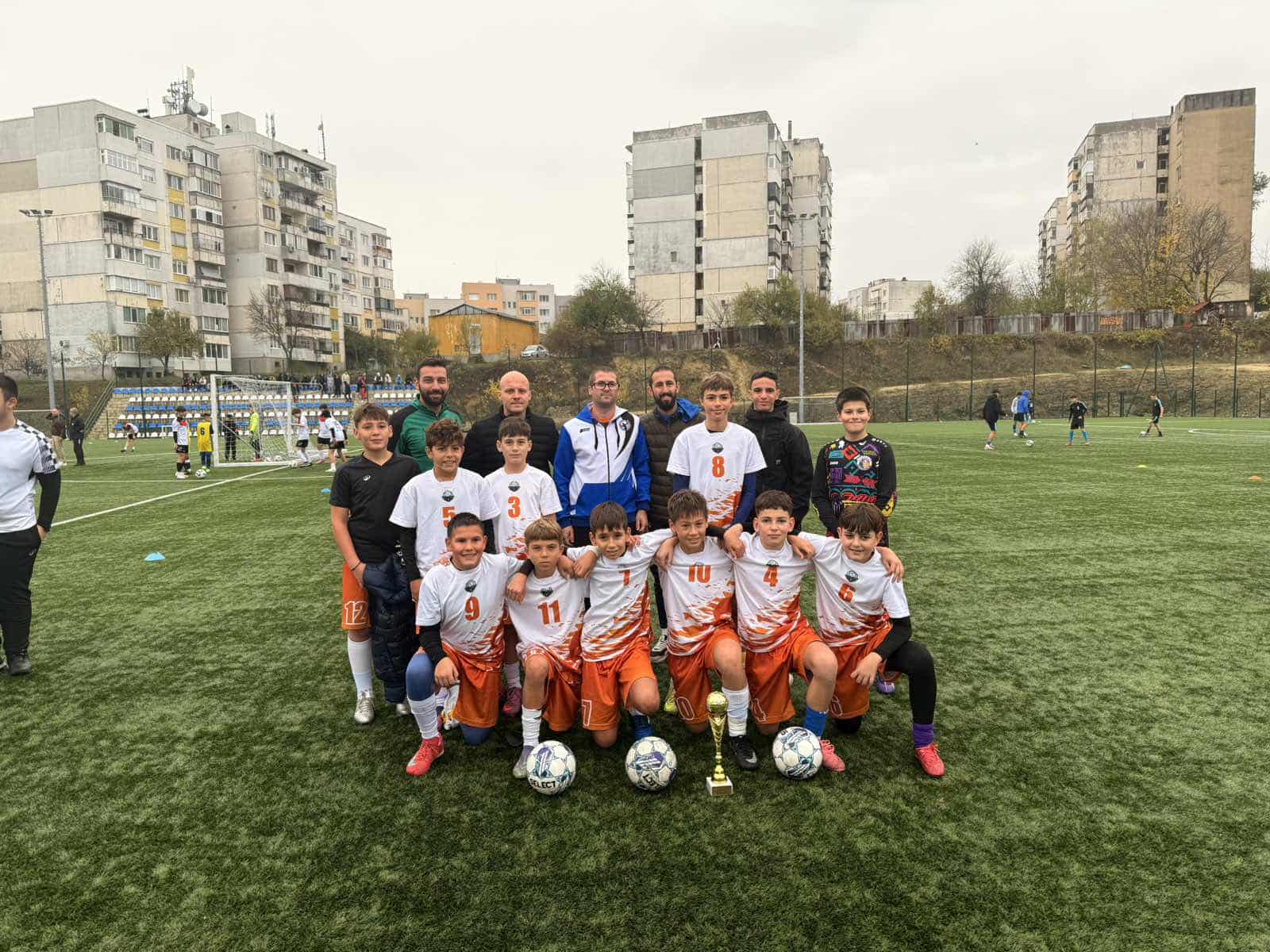 Футболистите на ОУ „Бачо Киро“ са общински шампиони