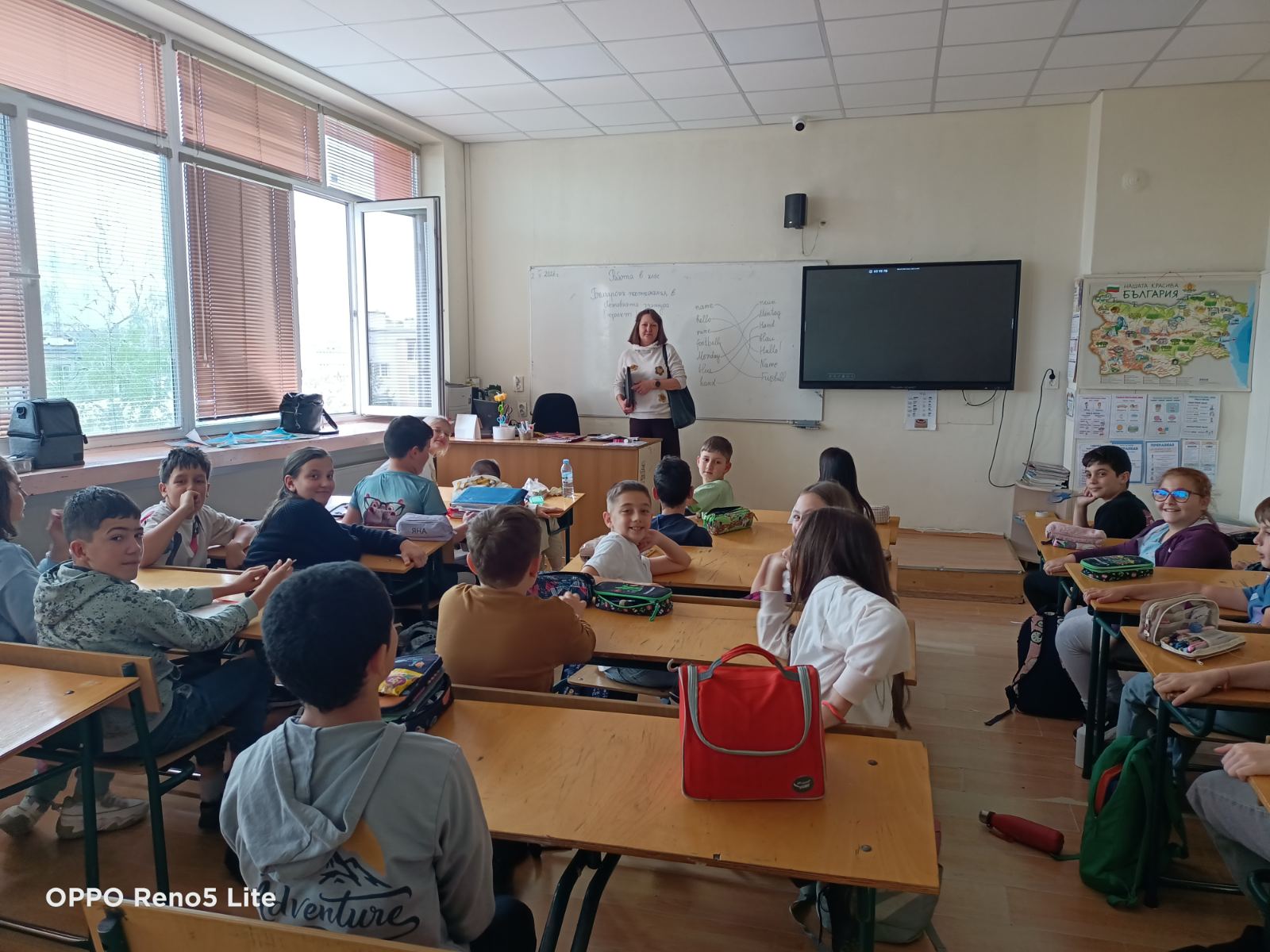Пътят към прогимназията: Четвъртокласници се запознаха с магията на чуждите езици